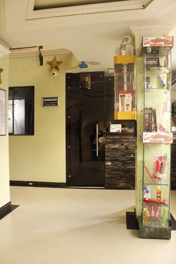بوغوتا Motel Piramides De Cristal المظهر الخارجي الصورة