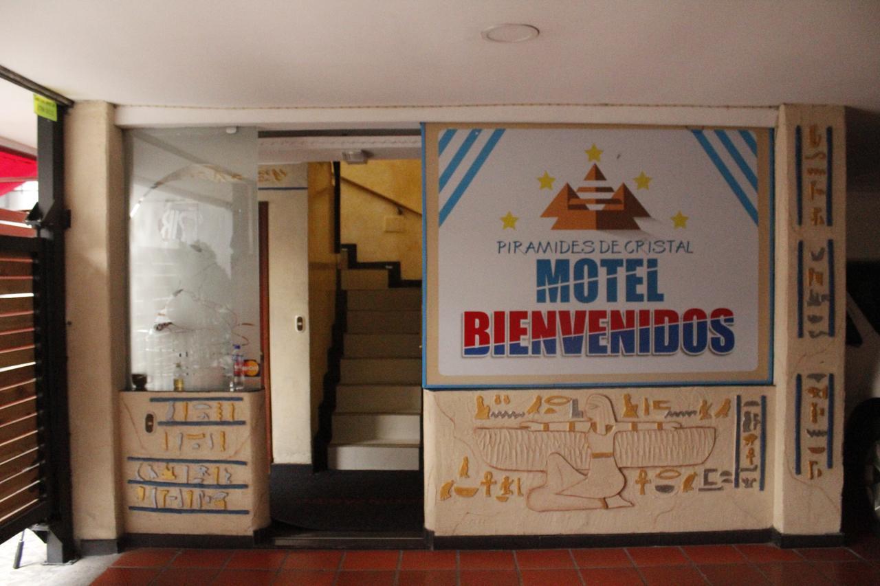 بوغوتا Motel Piramides De Cristal المظهر الخارجي الصورة