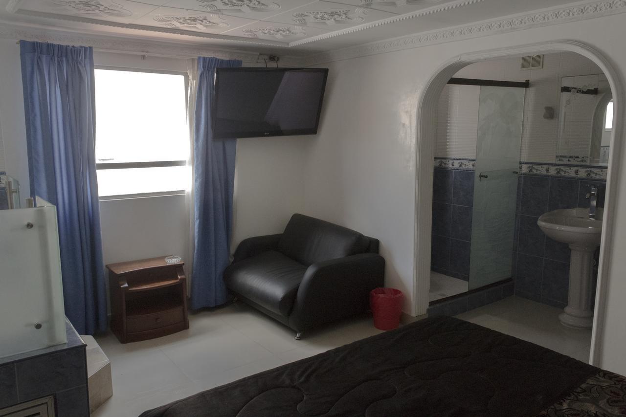 بوغوتا Motel Piramides De Cristal المظهر الخارجي الصورة